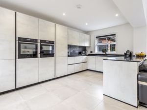 Photo 18- click for photo gallery